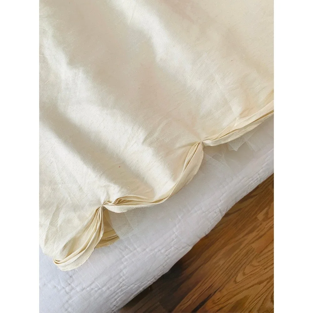 Ivory Duponi Silk Girls Formal Dress 10 Flower Girl Scalloped Cinderella Hem